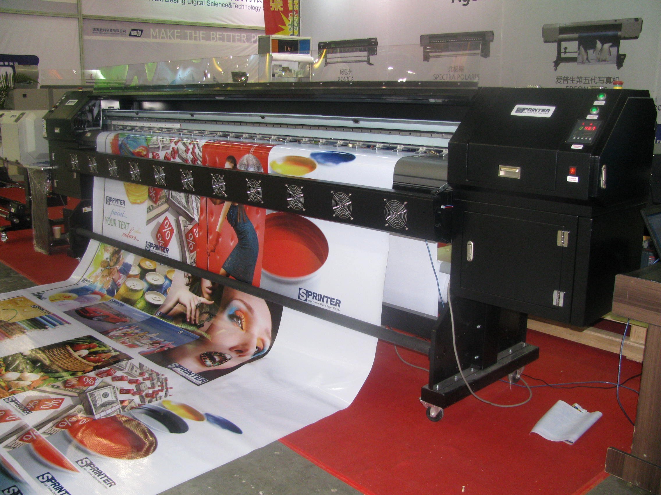 Wide format printing in Lahore